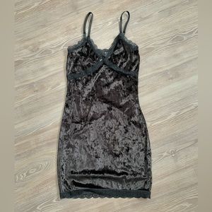 h&m divided black velvet lace dress